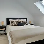 Daire Avec Vue 4 Personnes Ardennes - Proche De Durbuy - La Roche - 2 Terrasses Privatives Et Jardin - Parking Gratuit 2 Voitures *