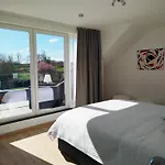아파트 Avec Vue 4 Personnes Ardennes - Proche De Durbuy - La Roche - 2 Terrasses Privatives Et Jardin - Parking Gratuit 2 Voitures *