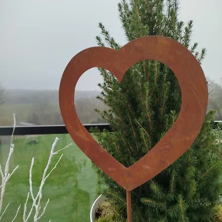 4 Personnes Et 1 Bebe Avec Vue Proche De Durbuy - La Roche - 2 Terrasses Et Jardin - Parking Gratuit 2 Voitures *