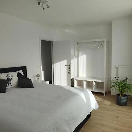 דירה 4 Personnes Et 1 Bebe Avec Vue Proche De Durbuy - La Roche - 2 Terrasses Et Jardin - Parking Gratuit 2 Voitures Noiseux