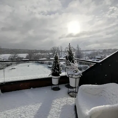 4 Personnes Et 1 Bebe Avec Vue Proche De Durbuy - La Roche - 2 Terrasses Et Jardin - Parking Gratuit 2 Voitures דירה Noiseux