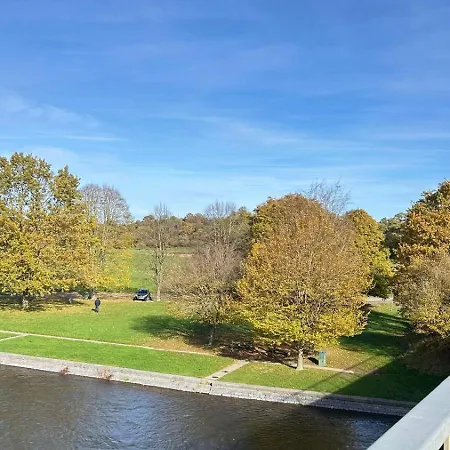 Lägenhet Les Terrasses De L'ourthe - 4 Personnes - Ardennes - Durbuy - Parking Gratuit