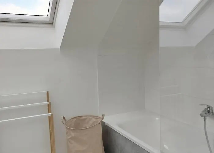 Avec Vue 4 Personnes Ardennes - Proche De Durbuy - La Roche - 2 Terrasses Privatives Et Jardin - Parking Gratuit 2 Voitures Apartment