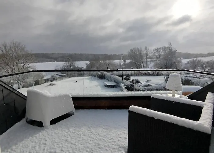 Apartment Avec Vue 4 Personnes Ardennes - Proche De Durbuy - La Roche - 2 Terrasses Privatives Et Jardin - Parking Gratuit 2 Voitures *